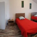 Vukelic ستاريغغاد باكلينتسا