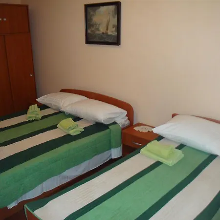 Vukelic Apartment