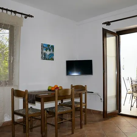 Vukelic Apartment