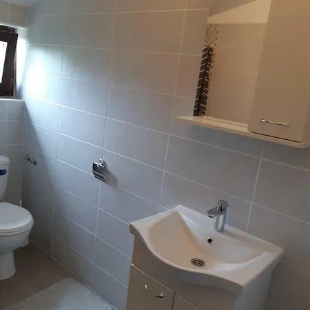 Vukelic Apartamento Starigrad Paklenica