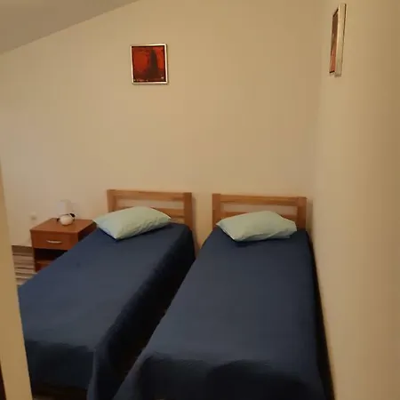 Vukelic * Starigrad Paklenica