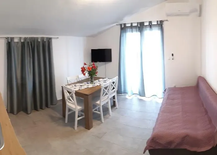 Vukelic * Starigrad Paklenica